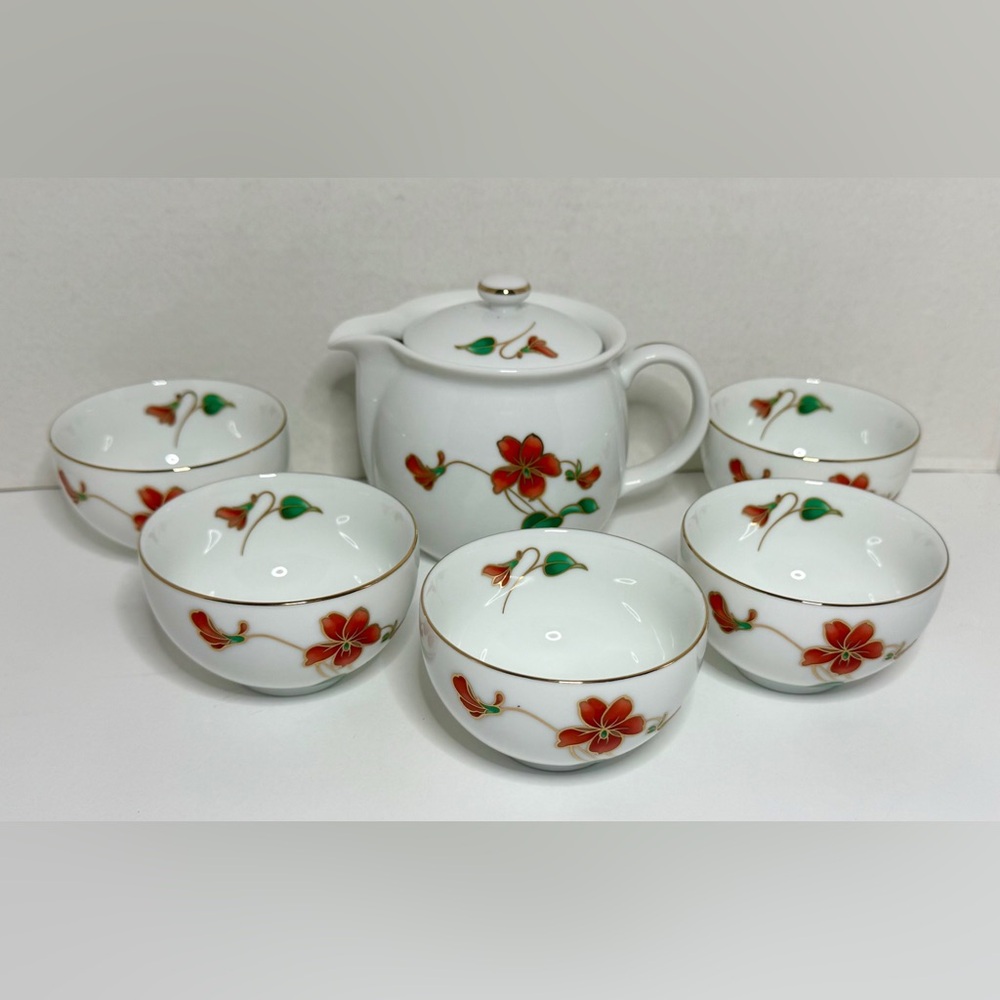 Japanese Koransha Tea Set In White Porcelain with Filter Red Orchid Gold Accents